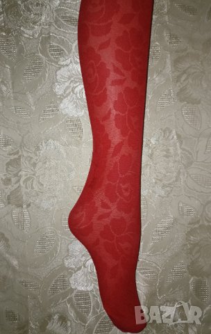 Плътен червен чорапогащник на рози M, L, снимка 2 - Бельо - 43067048