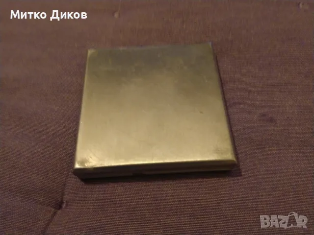 Philip Morris  calculator слънчев без батерия само светлина трябва винтидж марков работещ, снимка 3 - Други - 50258172