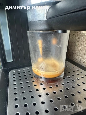 Кафемашина Delonghi ec155, снимка 2 - Кафемашини - 51159168