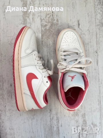 Nike Air Jordan 1 Low, снимка 2 - Кецове - 51554316