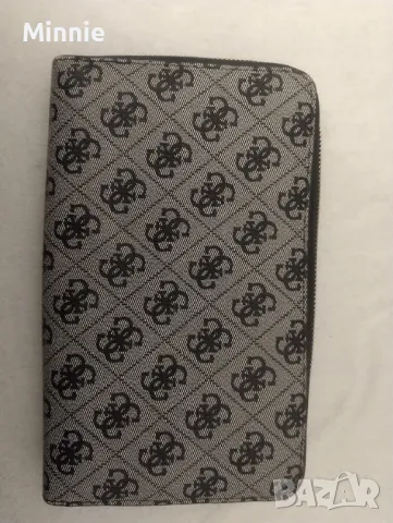 Guess голямо портмоне, снимка 2 - Портфейли, портмонета - 47920112