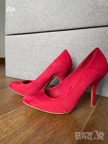 Елегантни обувки Zara, снимка 2 - Дамски обувки на ток - 40048562