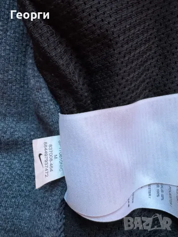 Суичър Nike, снимка 8 - Спортни екипи - 48521053