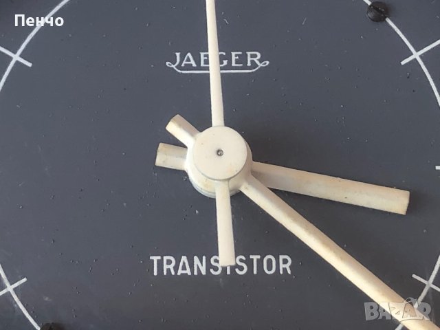 стар авто часовник "JAEGER" - 1965/70г. - ретро, снимка 3 - Антикварни и старинни предмети - 43786112