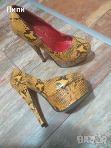 Красиви, високи,но удобни  обувки 