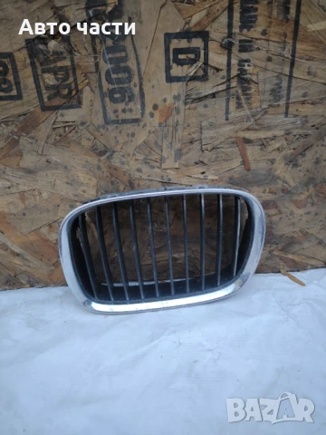 81593150 Решетка за преден капак за BMW 5-Series UK979262-24
