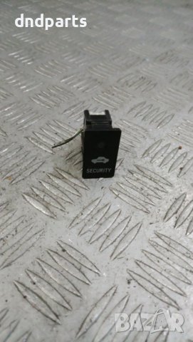 Бутон Toyota RAV4 2004г.	