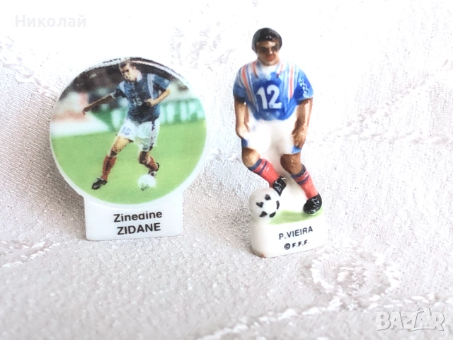 Колекционерски порцеланови фигурки Зидан и Виейра / Zinedine Zidane and Patrick Vieira mini figures 