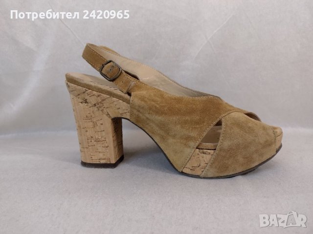 Euro Donna велур 39, снимка 1 - Дамски обувки на ток - 36688442