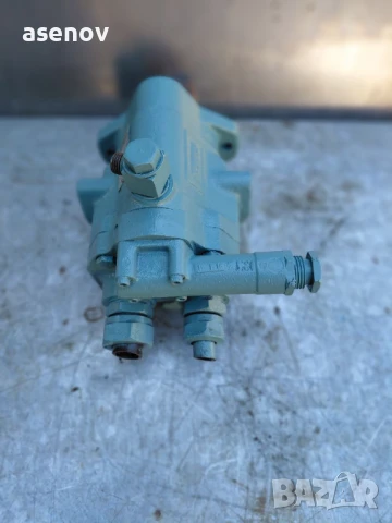 хидравлична помпа, снимка 3 - Резервни части за машини - 51024904