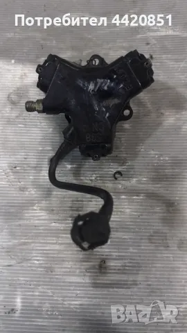 Помпа За Високо Налягане (ГНП) За Toyota Matrix 2002 - 0445010050 , 33100-27500