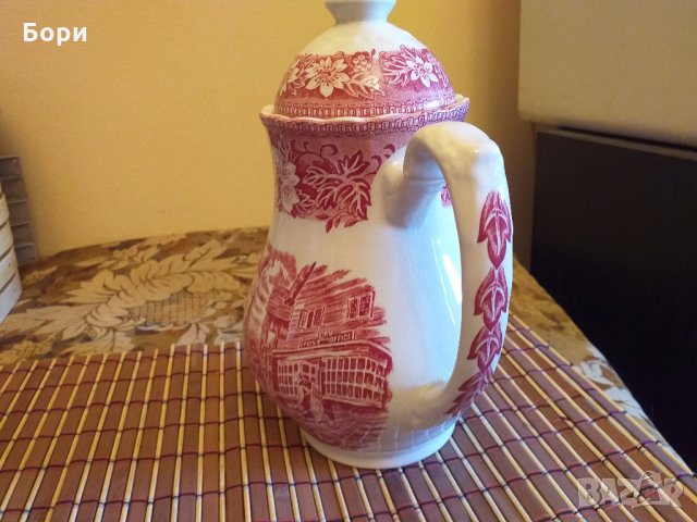 Английска порцеланова кана Coaching Taverns 1828 Royal Tudor Ware  Staffordshire England, снимка 3 - Аксесоари за кухня - 32807764