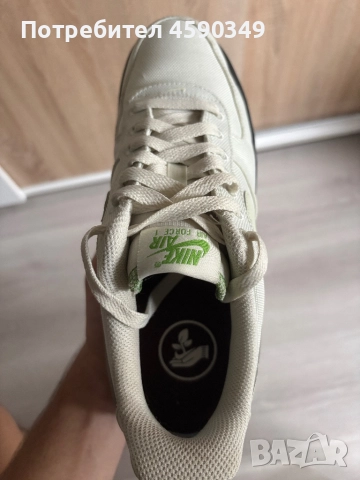 Nike Air Force 1 - оригинални и нови в бежов и черен цвят, снимка 2 - Спортни обувки - 52891890