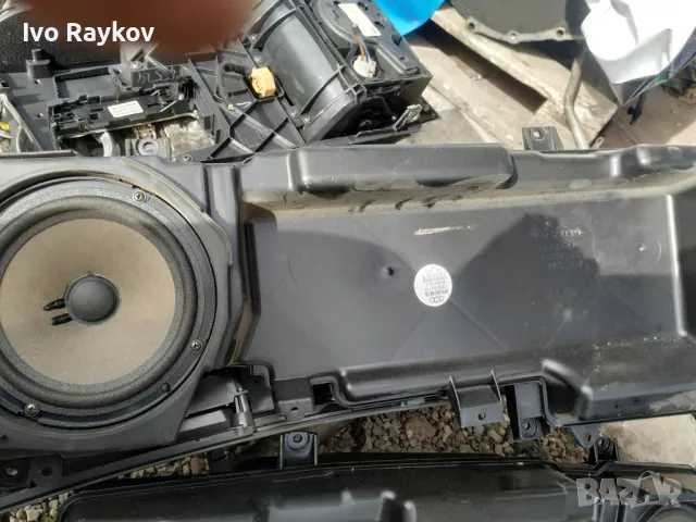 Субуфер за Audi A6 Avant C6 , 4F0035381B