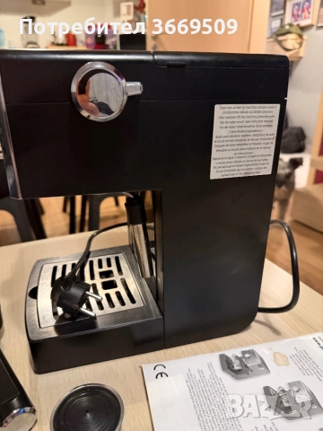 Еспресо кафемашина Saeco Poemia, снимка 3 - Кафемашини - 52817026