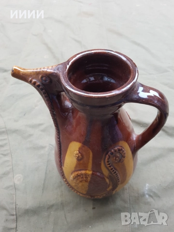 Глинена кана чайник