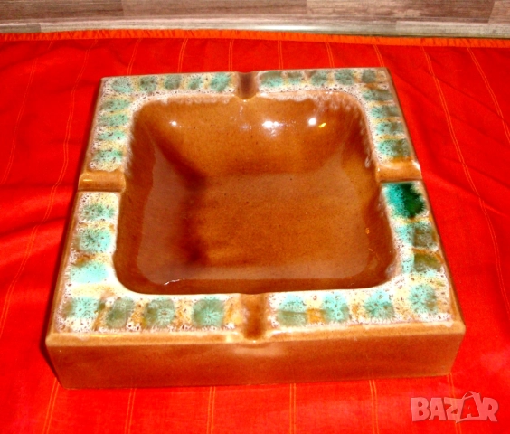 Голям ретро винтидж пепелник, снимка 8 - Антикварни и старинни предмети - 52802240