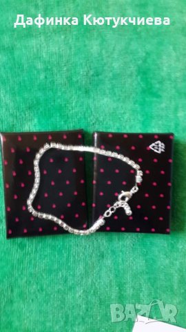 Чанта Клъч Бордо и гривна с камъчета тип Swarovski, снимка 2 - Чанти - 26917651