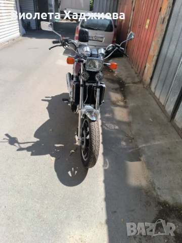 Honda vf1100c,custom,внос от Швейцария, снимка 2 - Мотоциклети и мототехника - 50717373