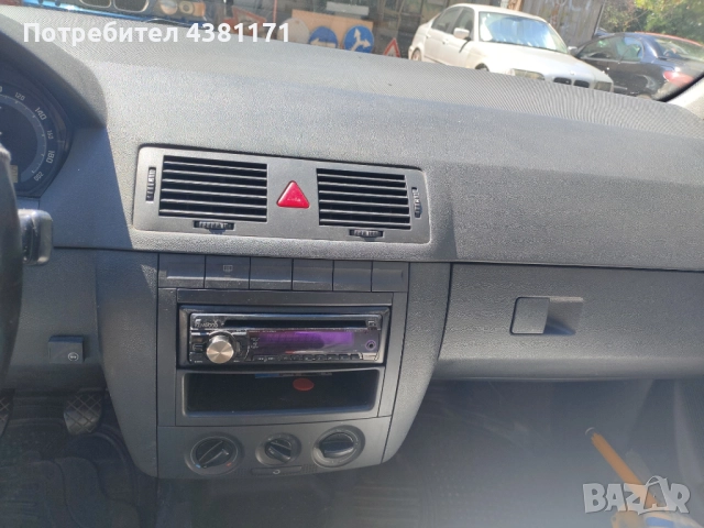 Skoda Fabia 1.2 бензин + газ LPJ, снимка 11 - Автомобили и джипове - 51767953