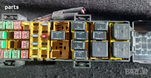 Бушонна Кутия и Релета Jeep Гранд Чероки - 56050255AC - ASGH223370102 N, снимка 2 - Части - 43981315