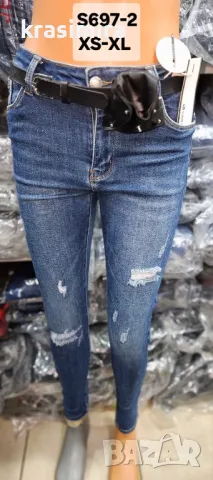 Нови дънки с размери М, Л 