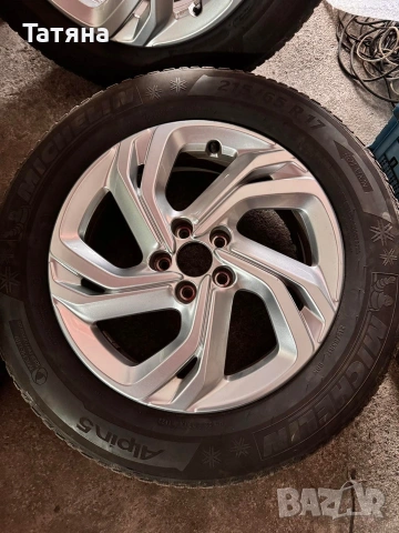Оригинални джанти R17 за Peugeot, Citroen, DS със зимни гуми, снимка 3 - Гуми и джанти - 53004108