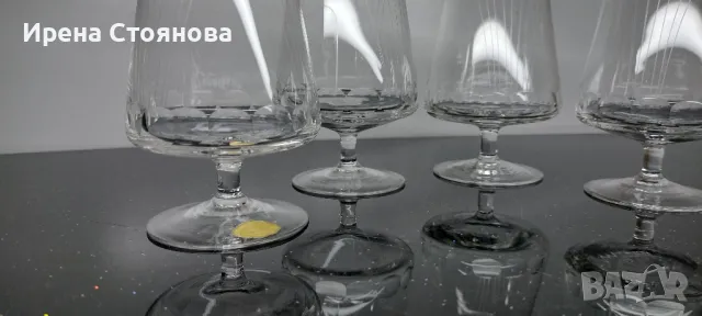 4 броя кристални чаши за ликьор, ръчно издухан и шлифован кристал. Вместимост 180 мл, снимка 2 - Чаши - 47277085