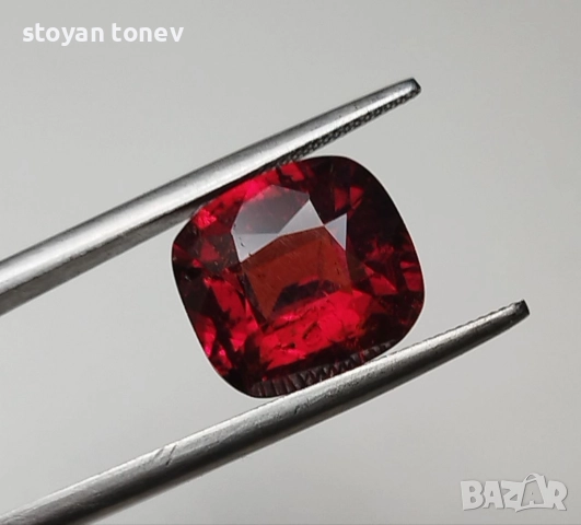 Спесартит гранат с кадифен червено оранжев цвят 4.11кт.! Нов!, снимка 2 - Други - 52695282