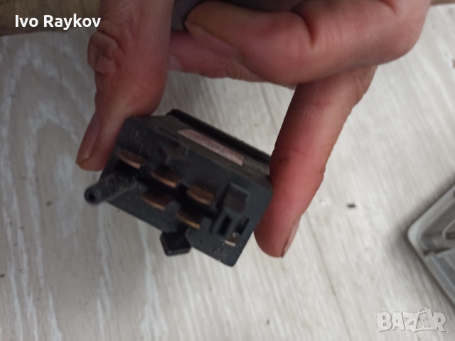 Бутон аварийни за VW PASSAT B5 (3B2) , 3b0959621c, снимка 4 - Части - 52263708