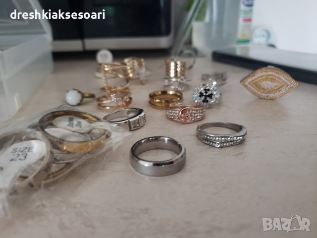 Разнообрани пръстени, снимка 14 - Пръстени - 31252134
