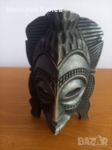 Дървена африканска маска, снимка 4 - Антикварни и старинни предмети - 40672232