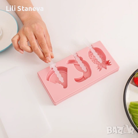 Силиконова форма за сладолед за многократна употреба с пластмасови дръжки. , снимка 2 - Форми - 53094226