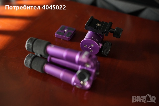 Arca Swiss ябълковидна глава с quick-release плочка и мини статив, снимка 2 - Чанти, стативи, аксесоари - 52946412