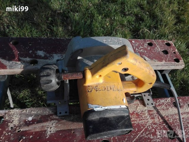 циркуляр девалт, снимка 5 - Други машини и части - 27013177