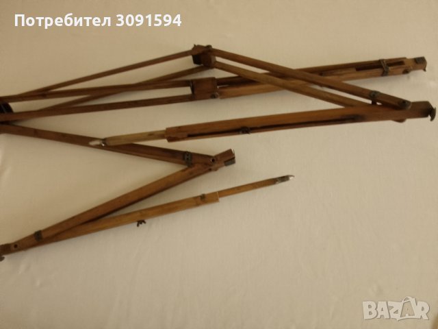 Много  стар дървен триножник статив , снимка 13 - Антикварни и старинни предмети - 43570394
