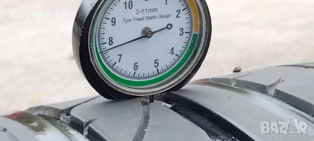 Единична гума 255 35 18 Бриджистоун Bridgestone 1 брой единичка . Не е нова. Като нова., снимка 3 - Гуми и джанти - 51851912