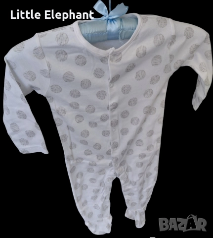 Цяла пижамка ромпърче за момченце на 9-12 мес,големи сиви рочки,колекция"Points",Англия/нова