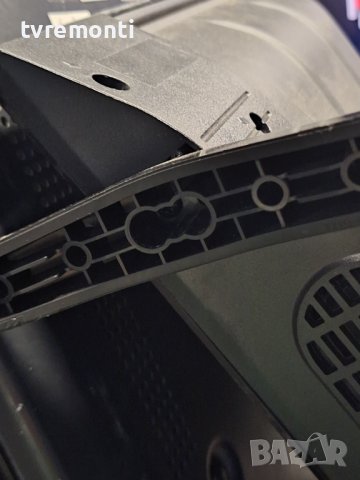 крачета за телевизор Crown модел 32J110AWS, снимка 2 - Части и Платки - 43909399