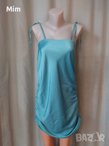 S/M Сатенена, къса рокля в светло зелено 