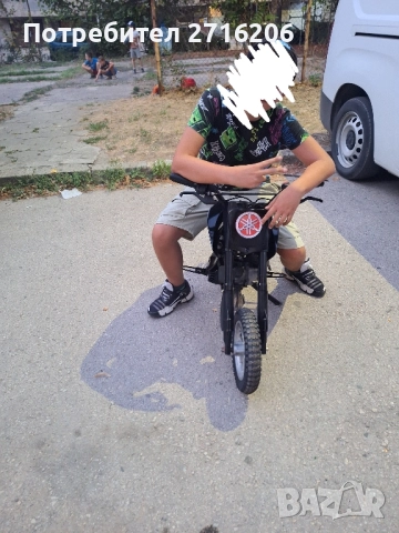 Продавам мини моторче - pocket bike 50cc, снимка 3 - Мотоциклети и мототехника - 51488964