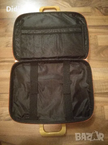 Чанта лаптоп и документи , снимка 2 - Лаптоп аксесоари - 48549183