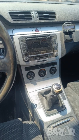 🚗 Продавам Пасат Б6 (Passat B6) 2.0 140кс на ЧАСТИ. (ВСИЧКО НАЛИЧНО) 
(Колата пали и върви), снимка 9 - Части - 51173944