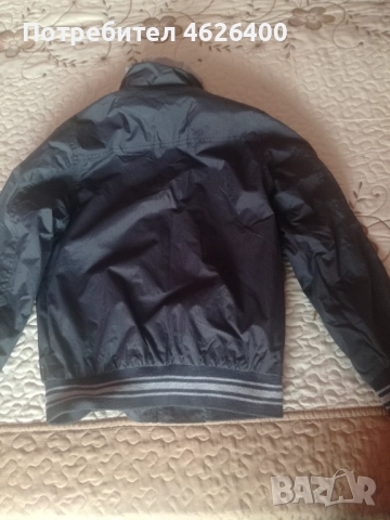 Продавам тъмно сиво детско марково яке за пролета и есента-GYM, снимка 4 - Якета - 52107026