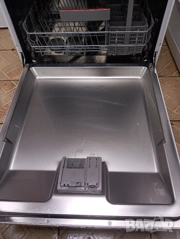 Свободно стояща съдомиялна Бош Bosch Serie 4 A+++ 60см Made in Germany 2 години Гаранция!, снимка 4 - Съдомиялни - 53461359