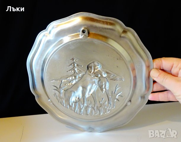 Пано,чиния от калай с ловна картина. , снимка 4 - Антикварни и старинни предмети - 26602113