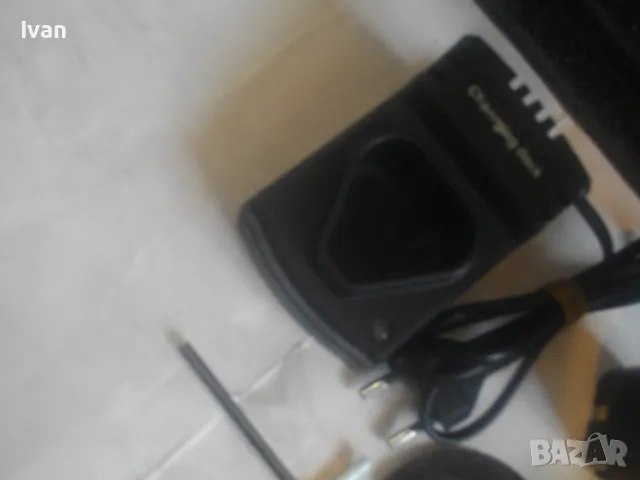 ПОРТАТИВЕН АКУМУЛАТОРЕН 12V Li-ion ЪГЛОШЛАЙФ ПЪЛЕН КОМПЛЕКТ С 2 БАТЕРИИ 2 ДИСКА ф76мм КАТО НОВ , снимка 8 - Други инструменти - 49521778