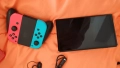 Продавам Nintendo Switch OLED ,пълен комплект + 2 оригинални игри, снимка 8