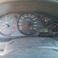 Nissan Almera II Hatchback (N16) 2.2 T.Di (110 Hp) На части, снимка 3 - Автомобили и джипове - 40572552