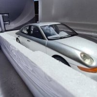 Porsche 989 Prototyp 1988 - мащаб 1:18 на CMF моделът е нов в кутия, снимка 4 - Колекции - 43835514